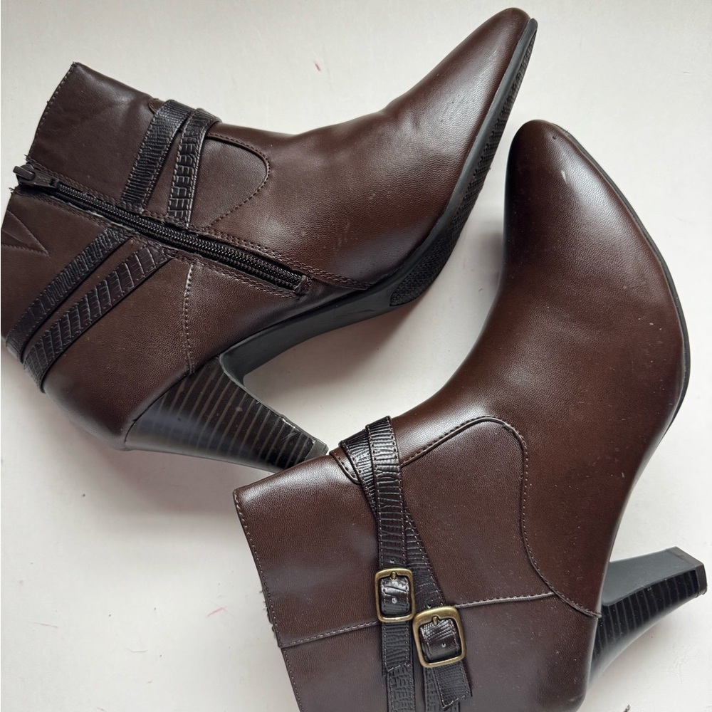 Rialto Brown Boots Size 11 - Picture 3 of 4